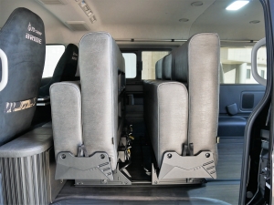 ハイエースワゴン10人乗り ワゴン　安全装備追加一部改良モデル